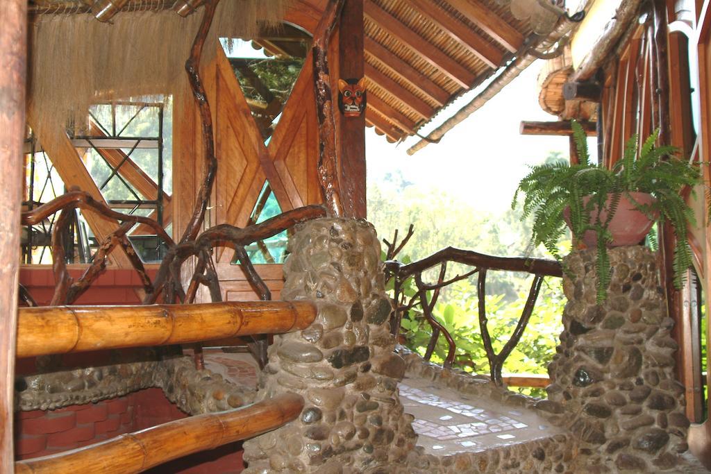 Finca Chamanapamba Guest House バーニョス エクステリア 写真
