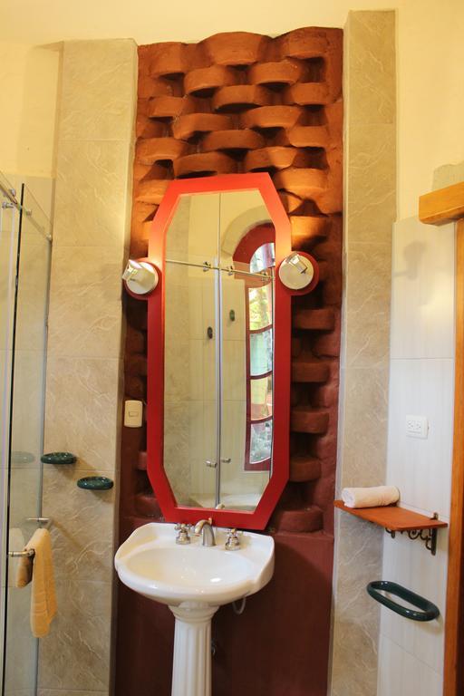 Finca Chamanapamba Guest House バーニョス エクステリア 写真